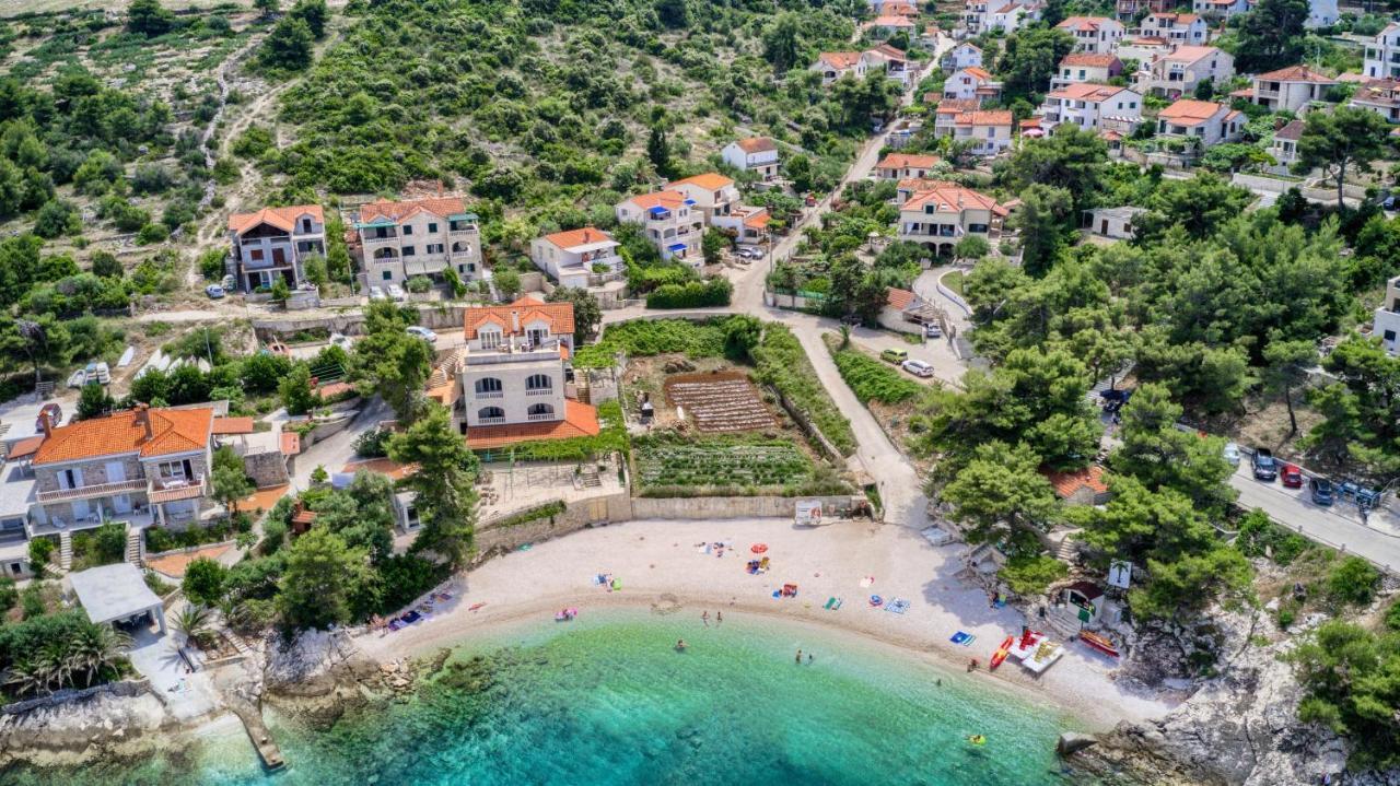Apartments Ivo Postira Εξωτερικό φωτογραφία